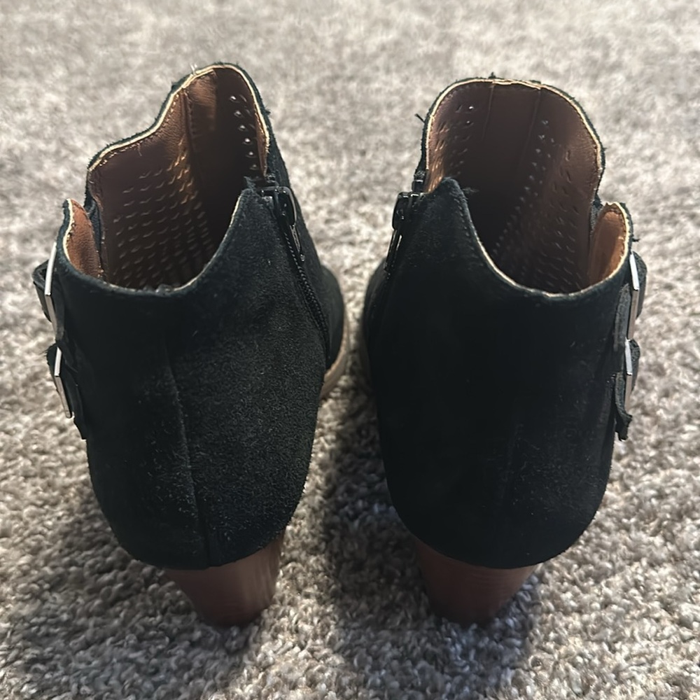 Vionic Booties - image 5